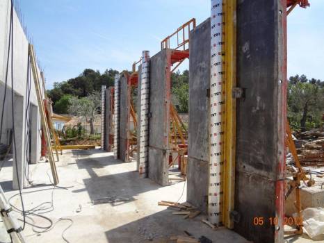 Construction d'un hotel ( commune de Valbonne. 06 )